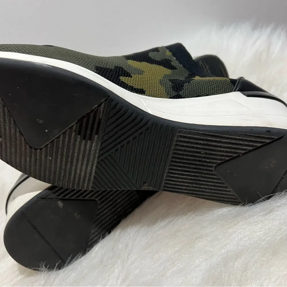 Steve Madden Mykala Camoflage‎ Sneaker -- 9.5
